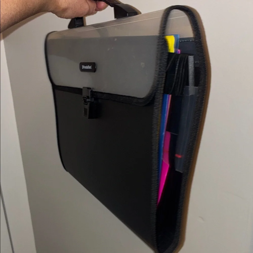 Pendaflex 6 Multicolor Hanging File Folders with Carry Case To Store Files